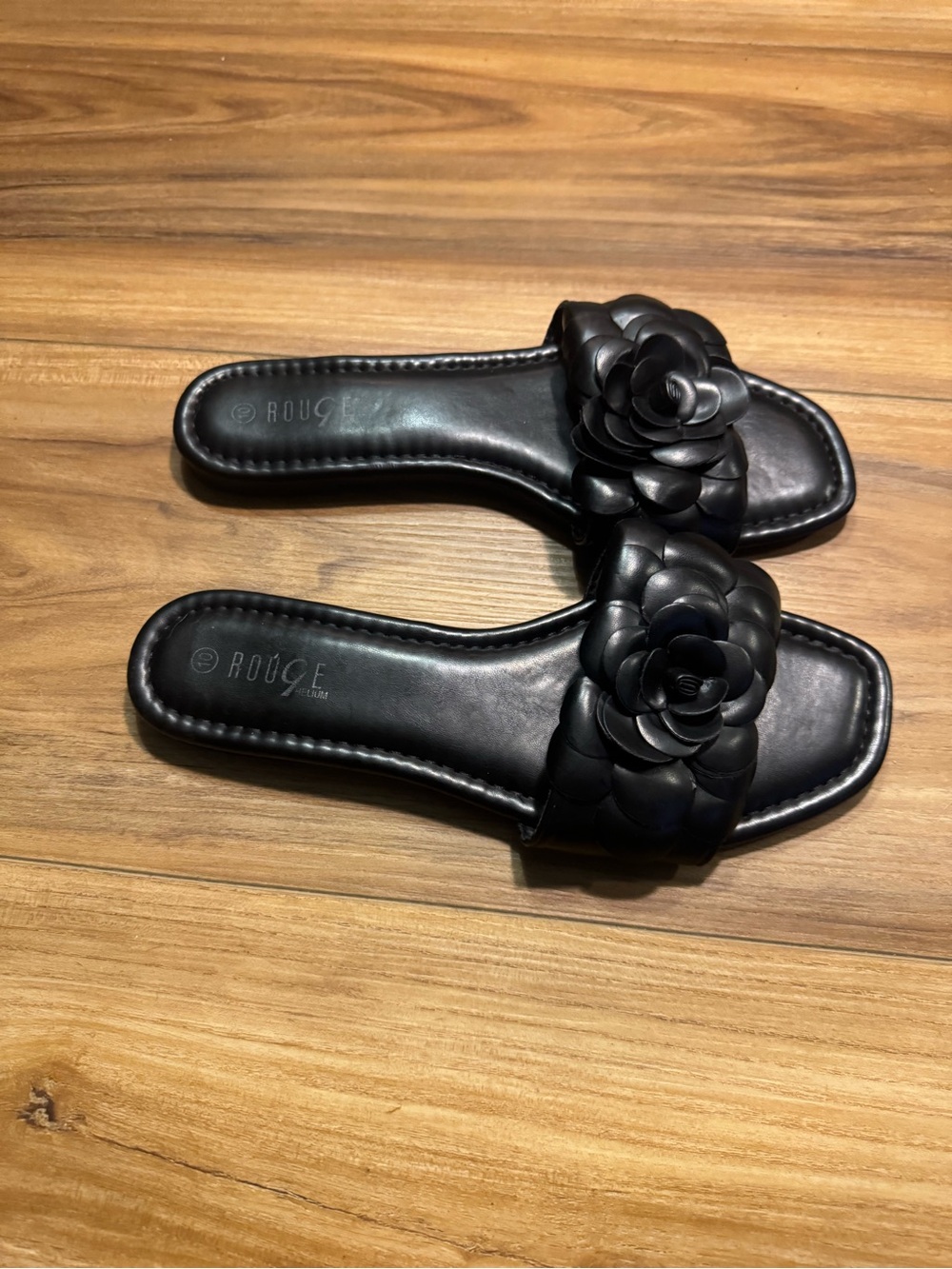 Rouge Helium Black Floral Slide Sandals with Rosette Accent